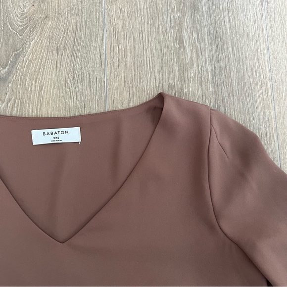 Babaton Randy Blouse in dusty rose colour - Picture 3 of 3